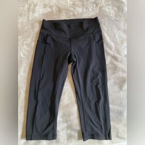 Lululemon Black crop Leggings